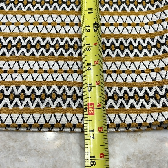 NEW Express Mini Skirt | Yellow, Grey & White Pattern | XS‎ | NWOT - Picture 6 of 10